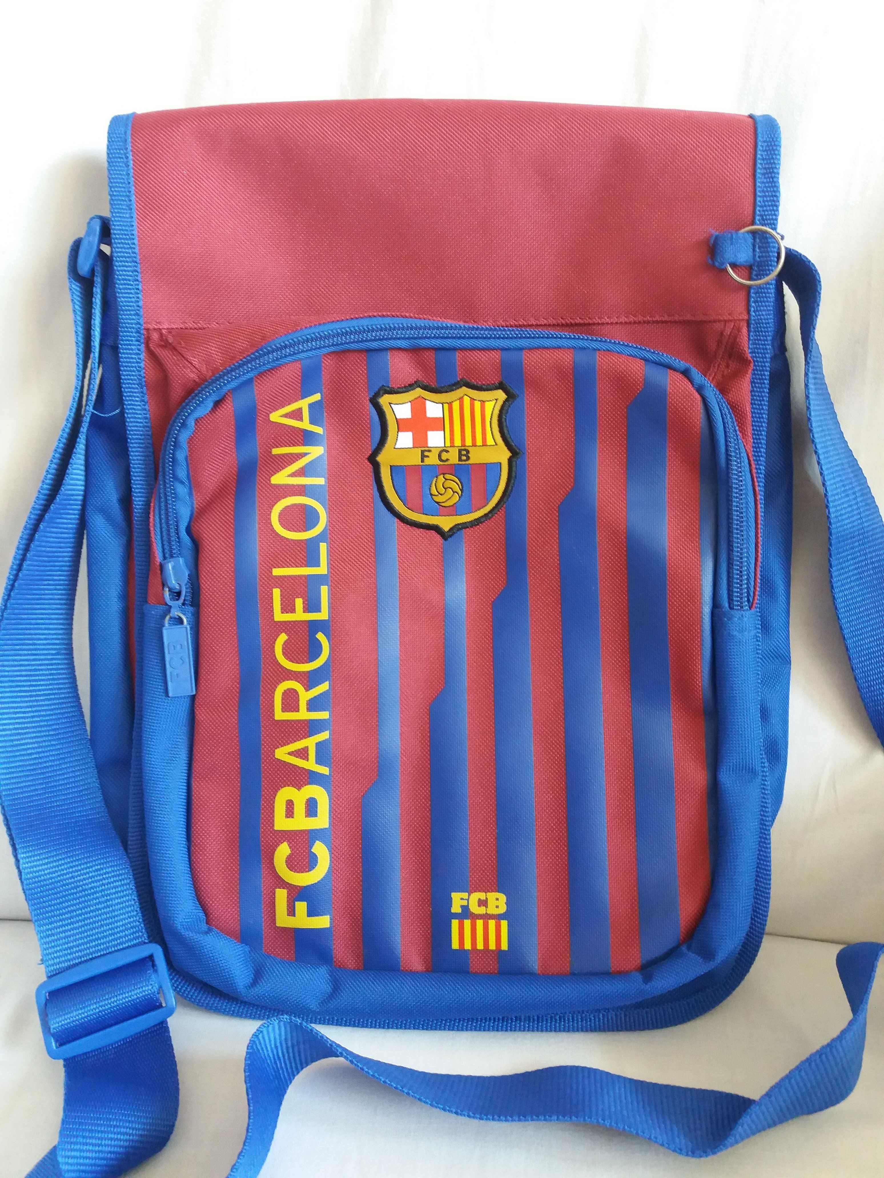Чанта на FC Barcelona, голяма раница, чантичка Chevalier