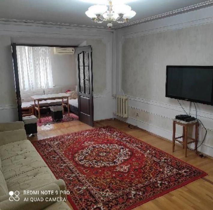 Срочно!Квартира на Ц2-17 школа 4/4/4 общ пл 92м +Парковка