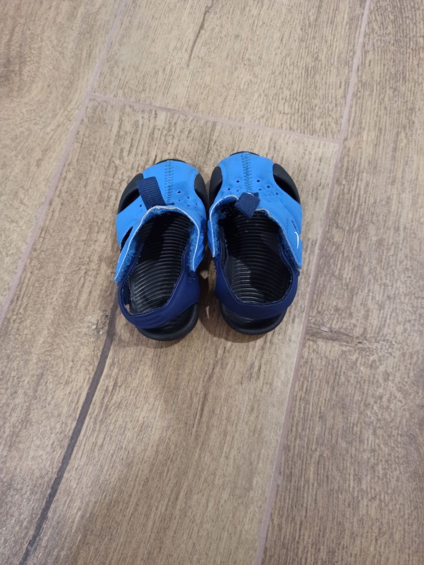 Бебешки сандали Nike