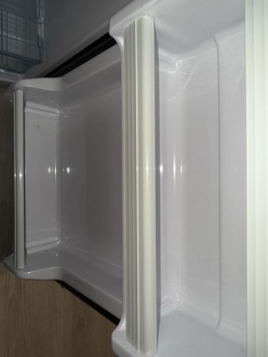 Frigider Daewoo FN-15A2RNB, 120 l, Clasa A+