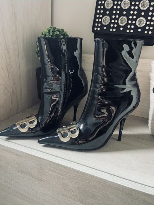 Balenciaga боти естествена кожа