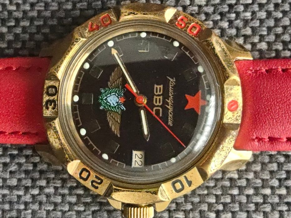 Colectie Vostok Komandirskie , Amfibia Russia