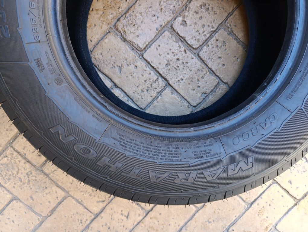 Летни гуми 235/65/16/С Good year dot 2024