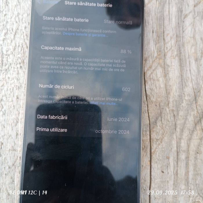 iPhone 15 pro in stare buna