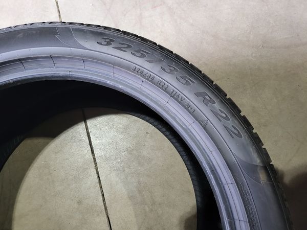 325/35/22//285/40/22 PIRELLI