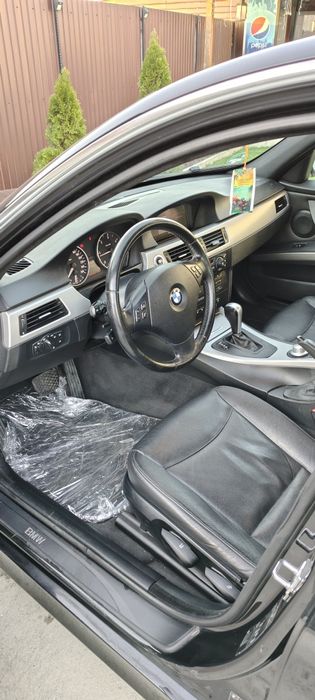 Bmw E90 320d Automat