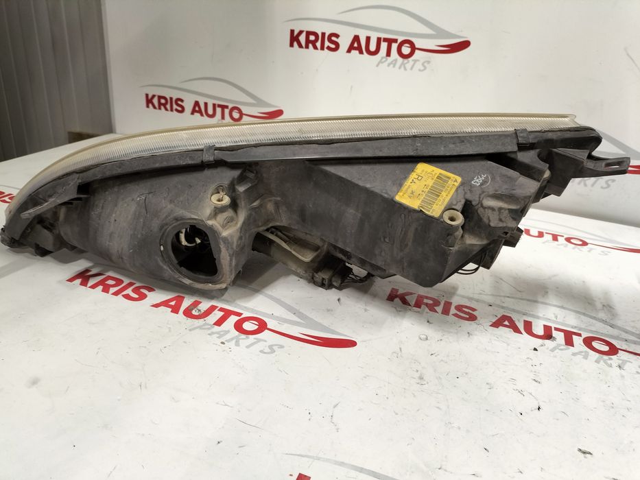 Фар - фарове Mitsubishi Colt cabrio / Мицубиши Колт Кабрио 2005г.