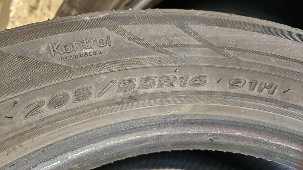 2бр гуми 205 55 16 ханкок