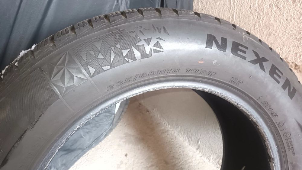 Продавам 4 бр. зимни гуми, марка Nexen