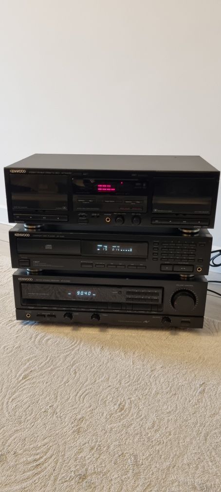 Linie Kenwood, receiver, cd player si dublu deck, perfecta stare