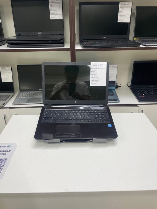 Бюджетный проверенный офисный ноутбук Hp *память128