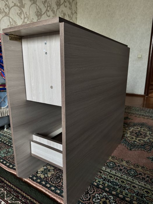 Стол трансформер пол