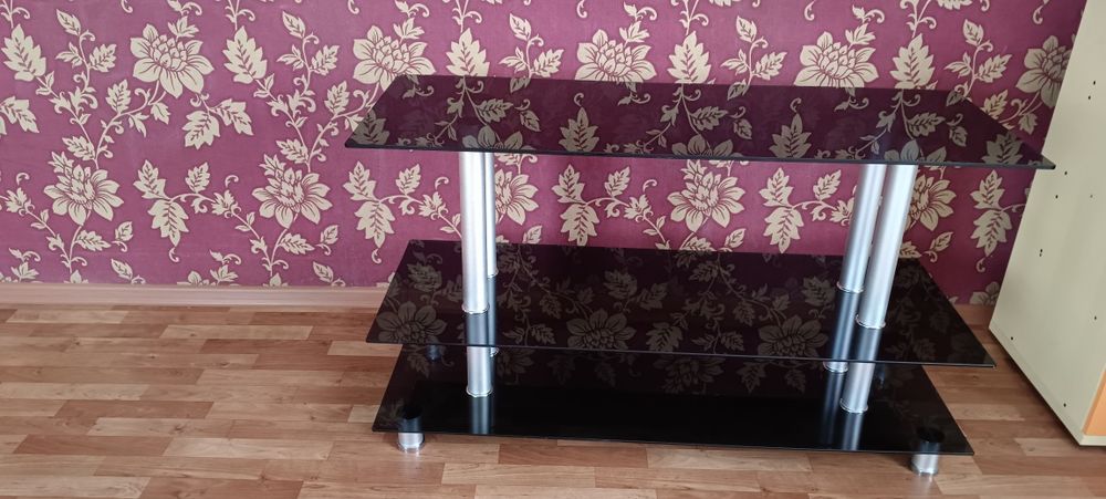 Продам подставку под телевизор