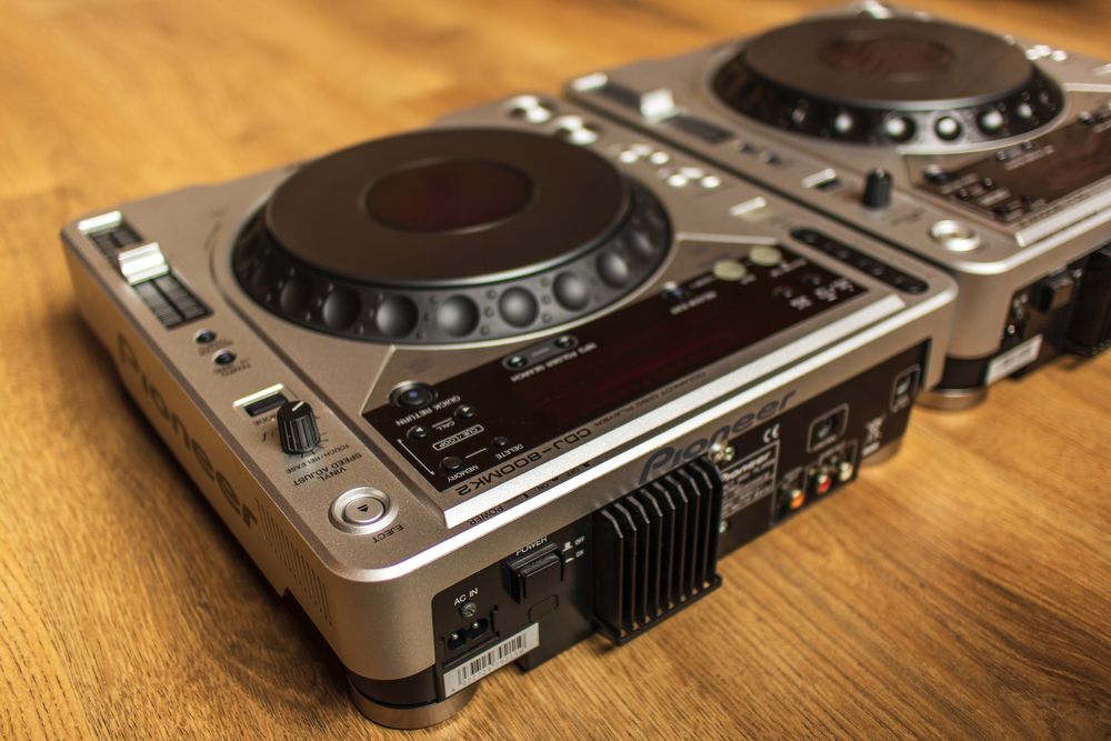 Pioneer CDJ-800 MK2