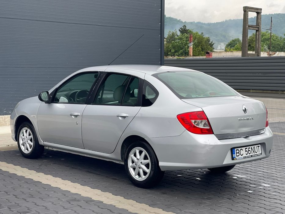 Renault Symbol “ Benzina “ 110.000km
