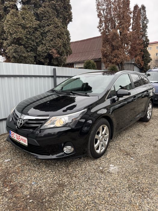 Toyota Avensis Facelift 2,2 diesel Cutie Automata, An 2015, Euro 5