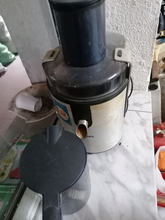 Vind sau schimb storcator fructe Philips , capacitate mare