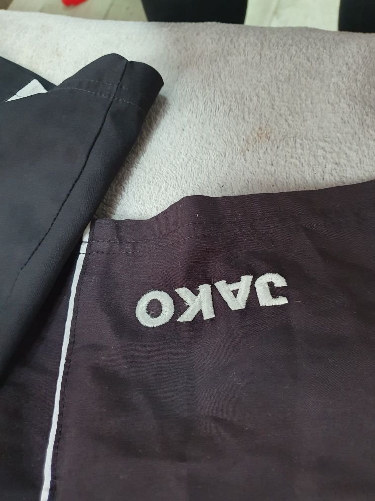 Set 2 pantaloni scurți sport JAKO mărimea S – stare bună