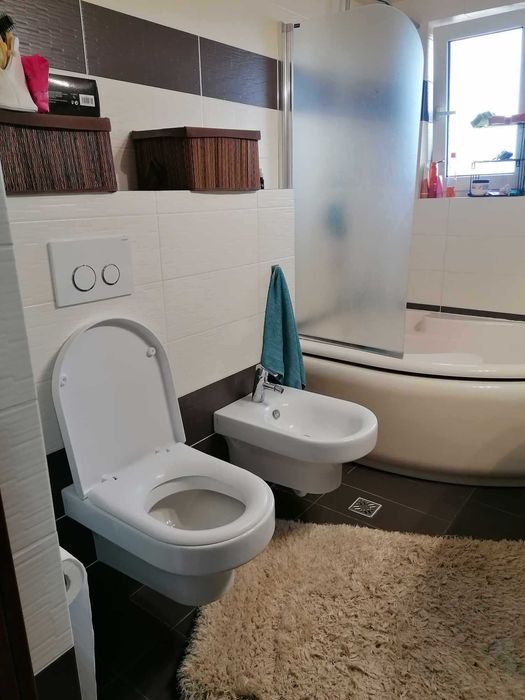 apartament 3 camere ultrafinisat, Floresti