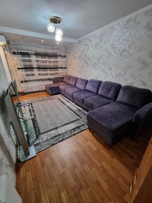 Сдам 2-хкомнатную квартиру по ул.Бурова на длительный срок