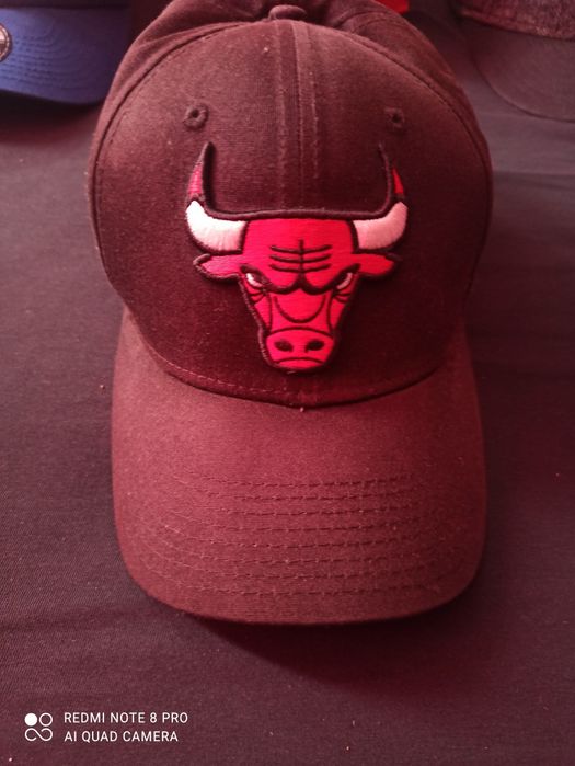 Шапки с козирка new era с различни размери
