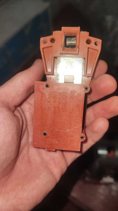 Запчасти для стиральной машины Indesit