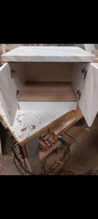 ЧИСТО НОВ ШКАФ  за печка раховец