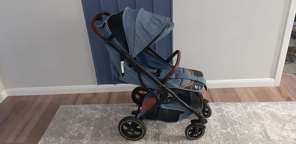 Коляска детская.