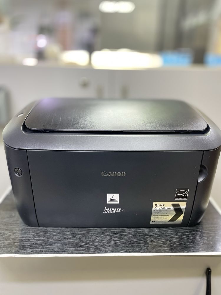 Принтер лазарный Canon F158200. Чёрно-белый. Звонить на WatsWapp