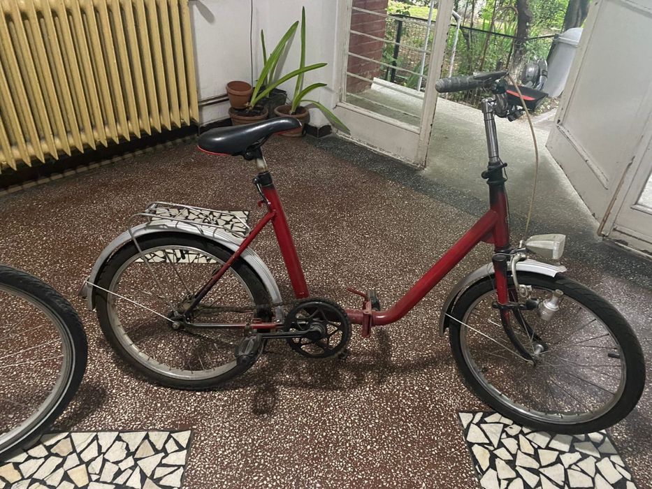 Vand bicicleta rosie