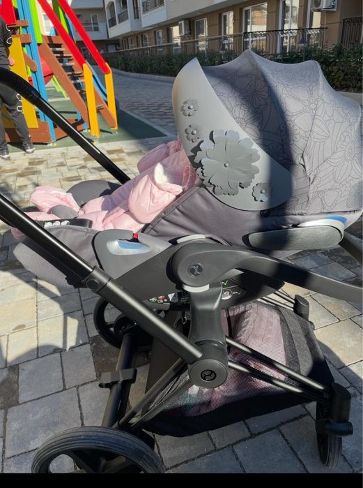 Уникална Количката CYBEX E - Priam