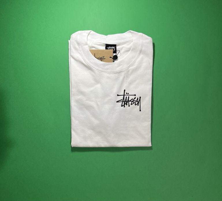 STUSSY чисто нова