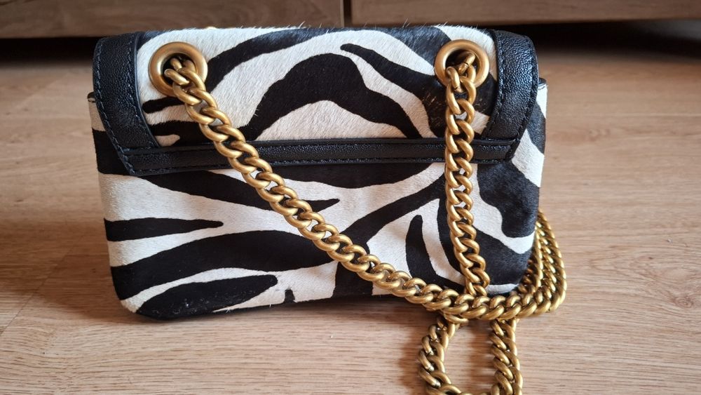 Страхотна дамска чанта