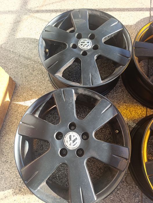 Продавам джанти 5х100 15ки Dezent