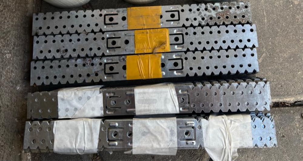 Подвесы для профиля 450шт