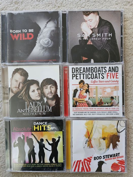 Оригинални CD от лична колекция, различни жанрове.