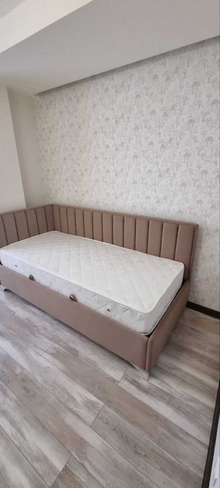 Тристаен имот в Овча купел 1