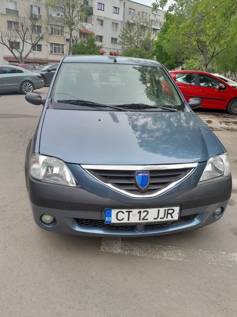 Autoturism Dacia Logan