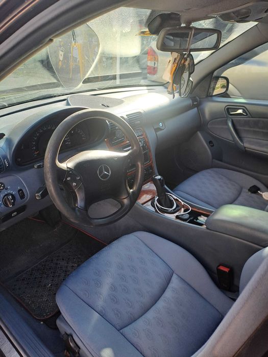 Mercedes C200 / W203 / 2002г/ 116кс