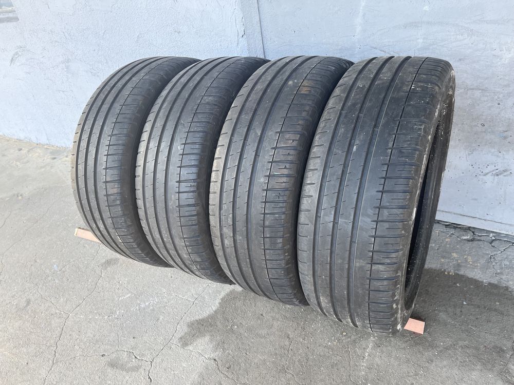 4 бр. летни гуми 215/45/18 Michelin PS3 DOT 1716 4,5-5 mm