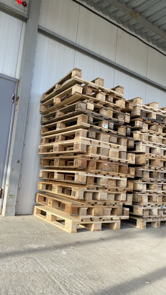 поддон продам по 800