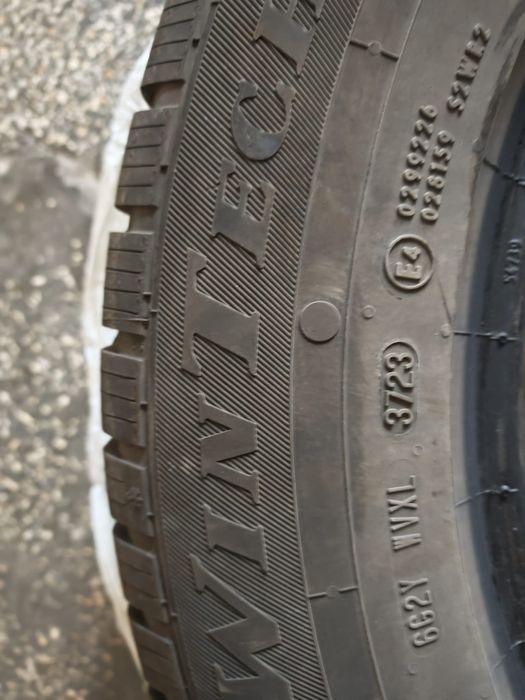 Set Anvelope Viking de iarna 225/65 R17