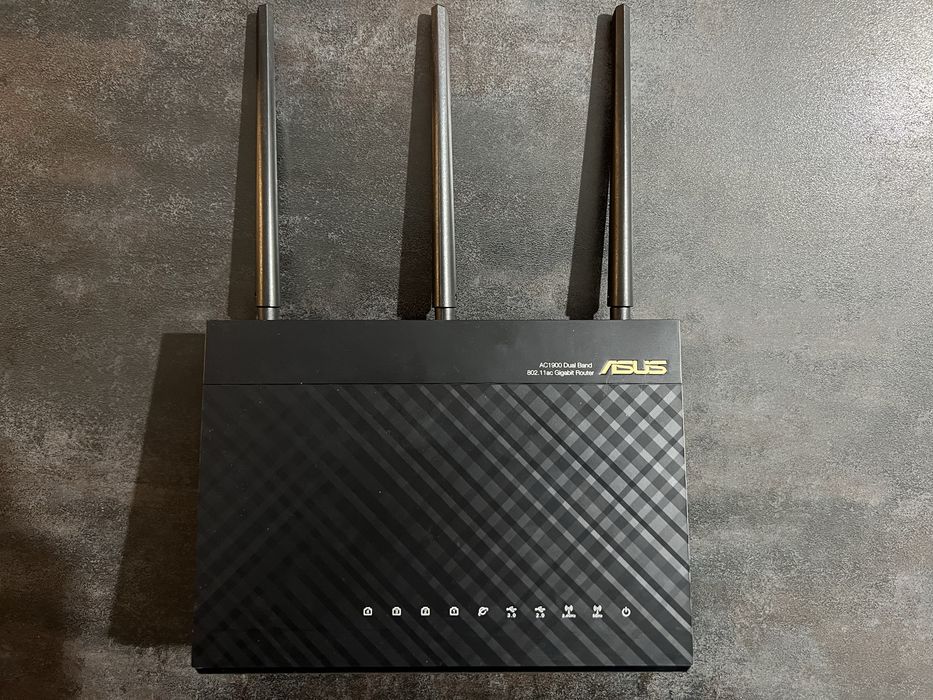 Router ASUS RT-AC68U