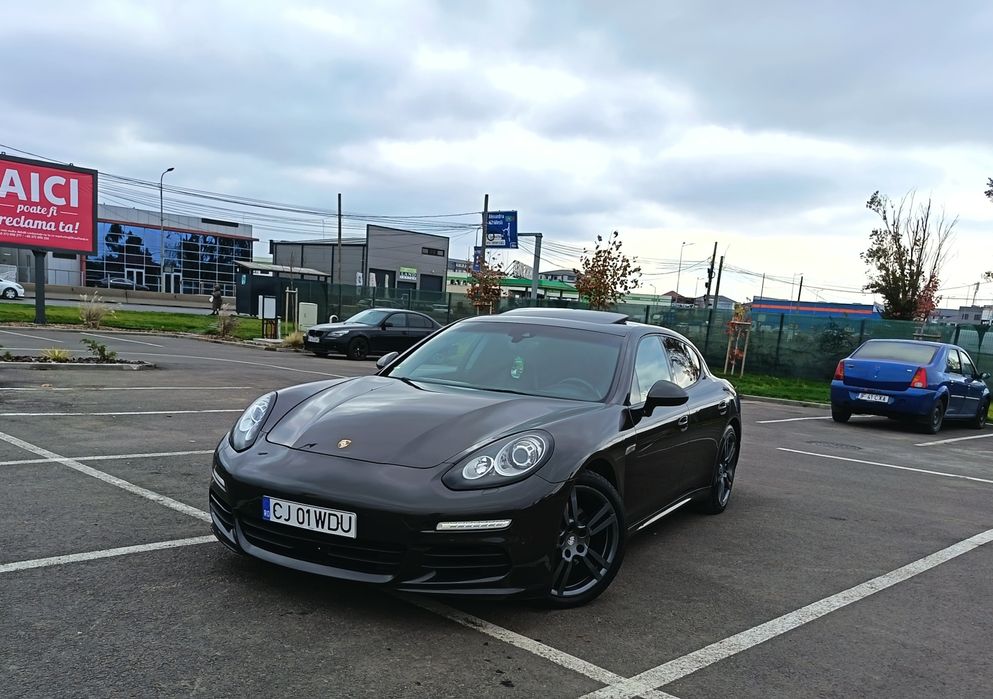 Porsche Panamera facelift 300 cp diesel  2015  variante la alt preț