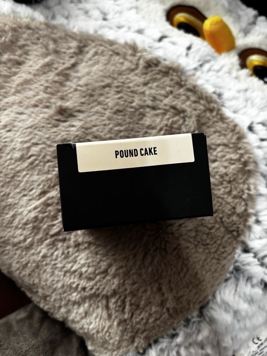 Huda Beauty pound cake