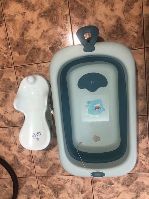 Vanita pliabila bebe cu perna de baie si suport