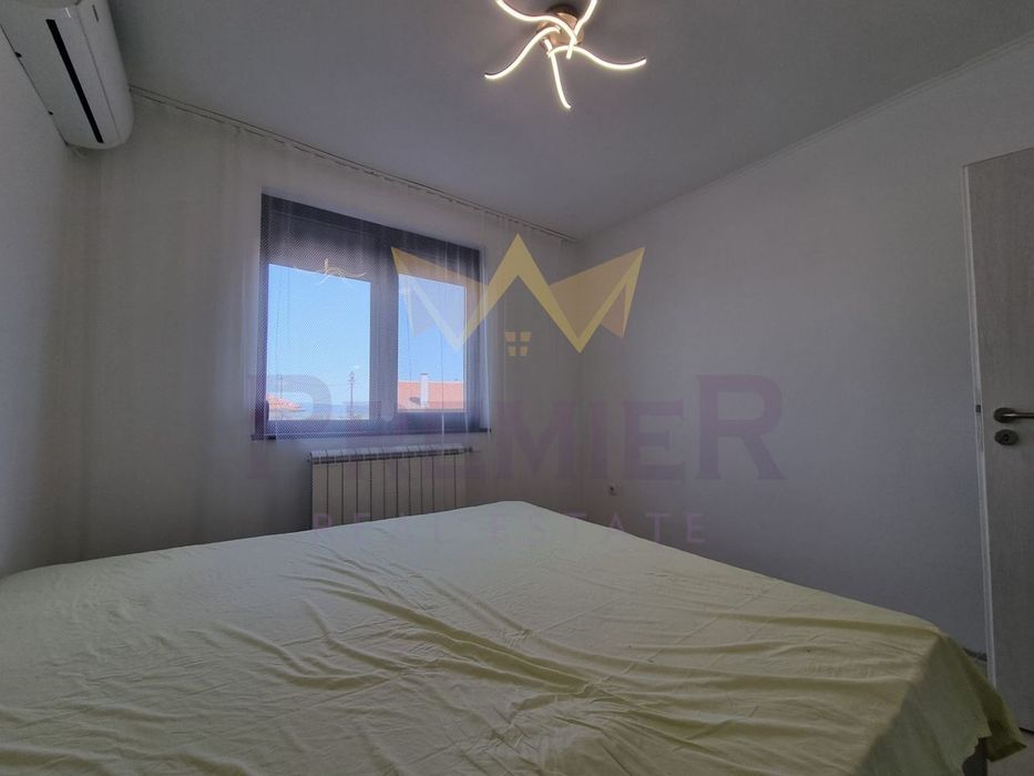 Къща в Бургас, област-с.Медово площ 162 цена 185000