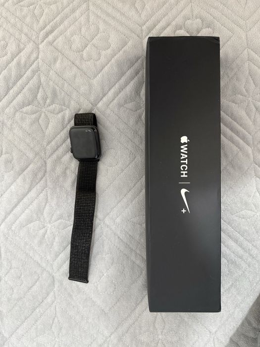 Apple watch 4 серии