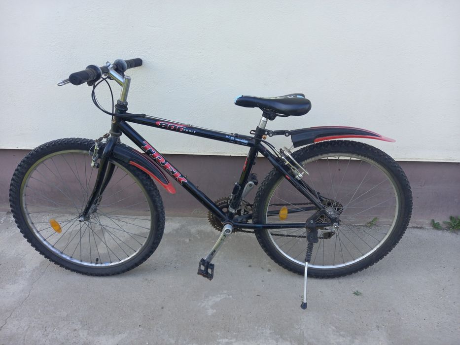 De vânzare bicicleta TREK