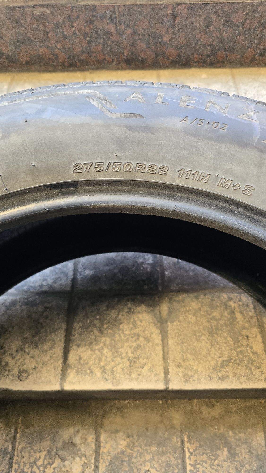 275/50/R22 Bridgestone